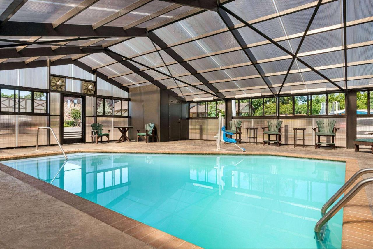 Howard Johnson By Wyndham Pigeon Forge Εξωτερικό φωτογραφία