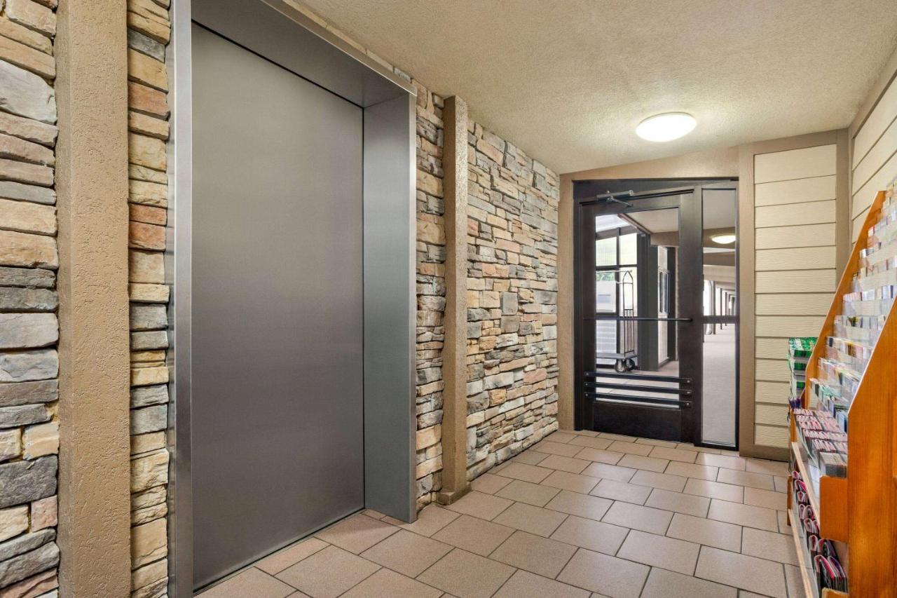 Howard Johnson By Wyndham Pigeon Forge Εξωτερικό φωτογραφία