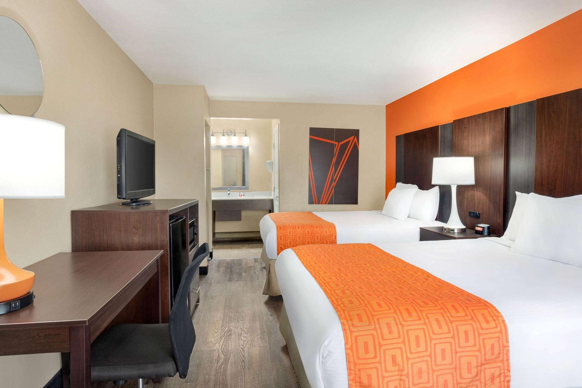 Howard Johnson By Wyndham Pigeon Forge Εξωτερικό φωτογραφία