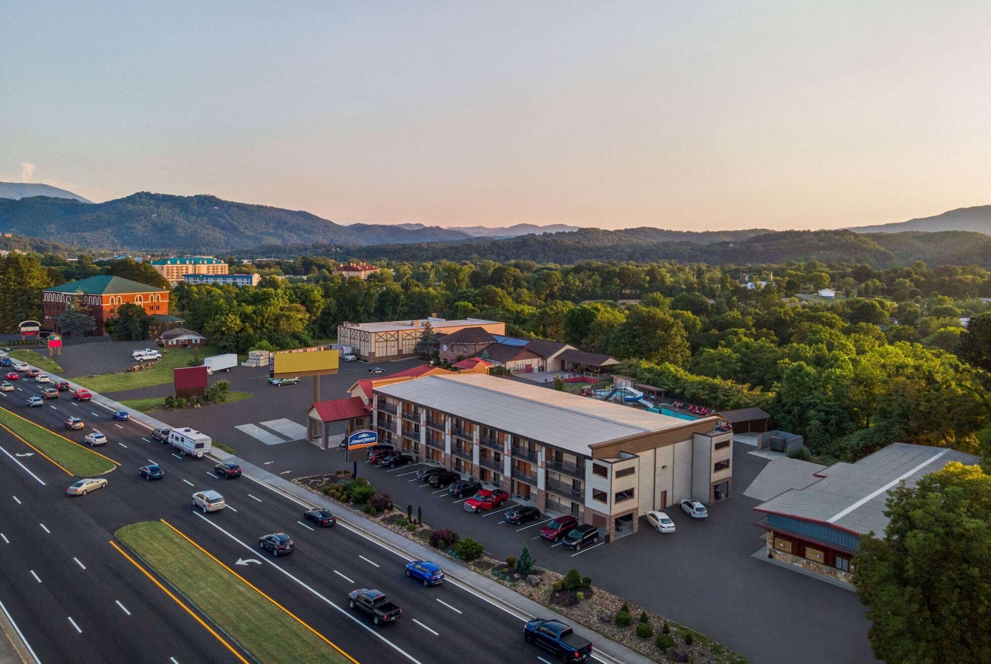 Howard Johnson By Wyndham Pigeon Forge Εξωτερικό φωτογραφία