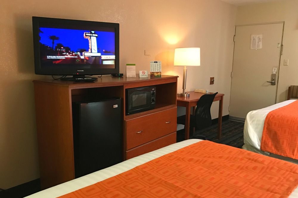 Howard Johnson By Wyndham Pigeon Forge Εξωτερικό φωτογραφία